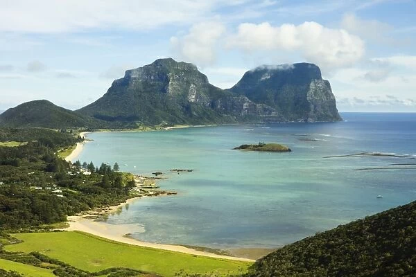 View south from Kims Lookout to Mount Lidgbird on the left and Mount Gower by the lagoon with the worlds most southerly coral reef, on this 10km long volcanic island in the Tasman Sea, Lord Howe Island, UNESCO World Heritage Site