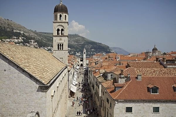 View of the Stradun, the main street inside the Walled City of Dubrovnik, UNESCO World Heritage Site, Croatia, Europe