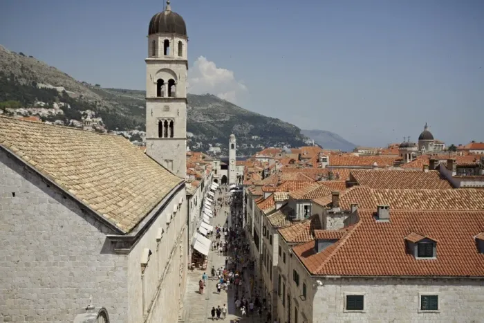 Framed Print : View of the Stradun, the main street inside the Walled City of Dubrovnik, UNESCO World Heritage Site, Croatia, Europe Framed Print : View of the Stradun, the main street inside the Walled City of Dubrovnik, UNESCO World Heritage Site, Croatia, Europe