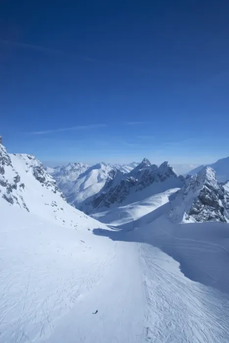 Framed Print : View from summit of Valluga in St. Anton am Arlberg in winter snow, Austrian Alps Framed Print : View from summit of Valluga in St. Anton am Arlberg in winter snow, Austrian Alps