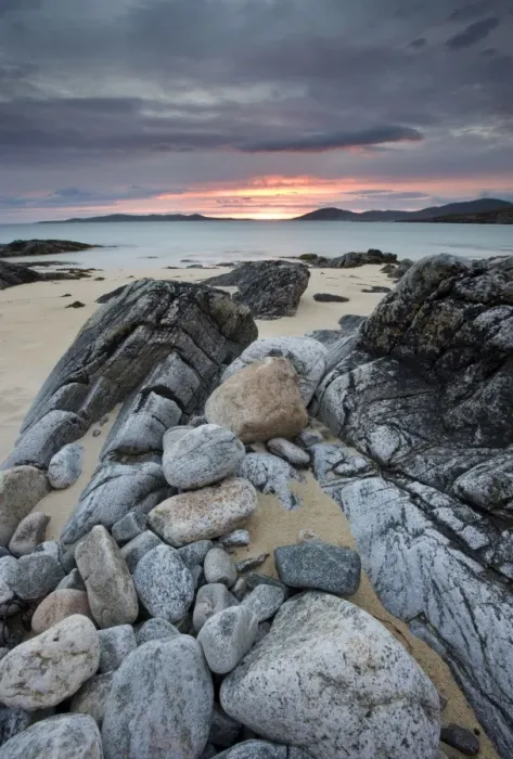 Framed Print : View towards Taransay at sunset from the rocky shore at Scarista, Isle of Harris Framed Print : View towards Taransay at sunset from the rocky shore at Scarista, Isle of Harris