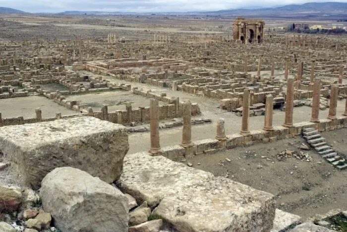 Framed Print : View from the theatre overlooking the Roman site of Timgad, UNESCO World Heritage Site Framed Print : View from the theatre overlooking the Roman site of Timgad, UNESCO World Heritage Site