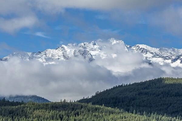 View of The Tsilxwm (Tantalus Mountain Range), British Columbia, Canada, North America