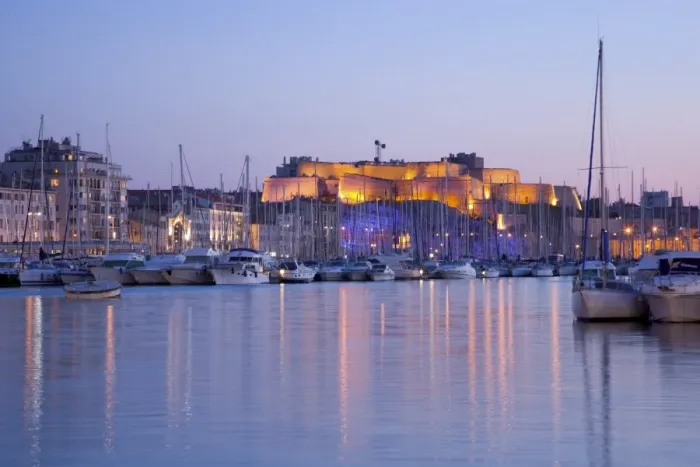 Framed Print : View across the Vieux Port to the illuminated Fort St. -Nicolas at dusk