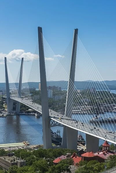 View over Vladivostok and the new Zolotoy Bridge from Eagles Nest Mount, Vladivostock, Russia, Eurasia