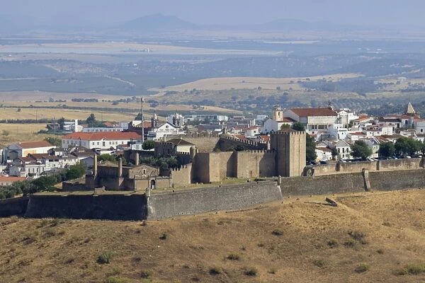 View of the walled and fortified city of Elvas, UNESCO World Heritage Site, Alentejo