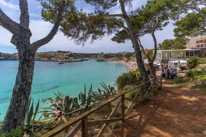 Framed Print : View of waterside restaurant in Parc de Portocristo, Porto Cristo, Majorca, Balearic Islands, Spain, Mediterranean, Europe Framed Print : View of waterside restaurant in Parc de Portocristo, Porto Cristo, Majorca, Balearic Islands, Spain, Mediterranean, Europe