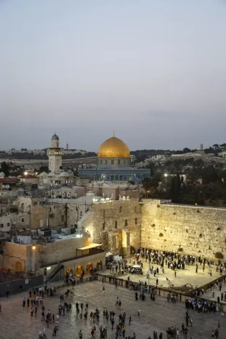 Framed Print : View over the Western Wall (Wailing Wall) and the Dome of the Rock Mosque, UNESCO Framed Print : View over the Western Wall (Wailing Wall) and the Dome of the Rock Mosque, UNESCO