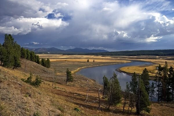 View of Yellowstone River and Hayden Valley, Yellowstone National Park, UNESCO World Heritage Site, Wyoming, United States of America, North America