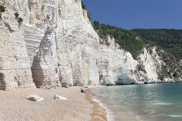Vignanotica Bay between Mattinata and Vieste, Gargano, Foggia Province, Puglia, Italy