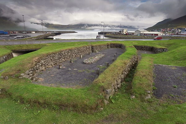 Viking longhouse dating from the 10th century, archaeological site of Toftanes