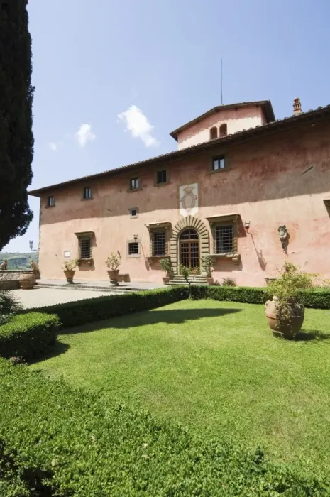Framed Print : The Villa Vignamaggio Framed Print : The Villa Vignamaggio