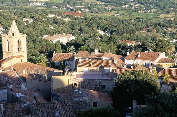 Village of Grimaud, Presqu ile de St. Tropez, Var, Cote d Azur, Provence