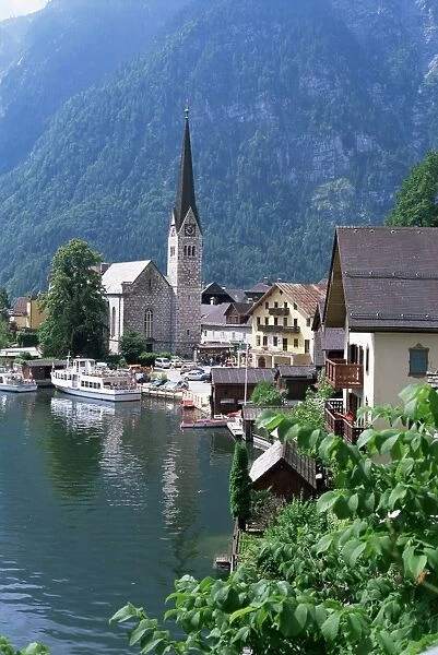 Village and lake, Hallstatt, Austrian Lakes, Austria, Europe