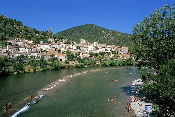 Village on the Orb River, Roquebrun, Herault department, Languedoc-Roussillon, France