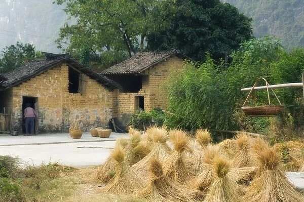 Village scene, Lanshi, Guangxi Province, China, Asia