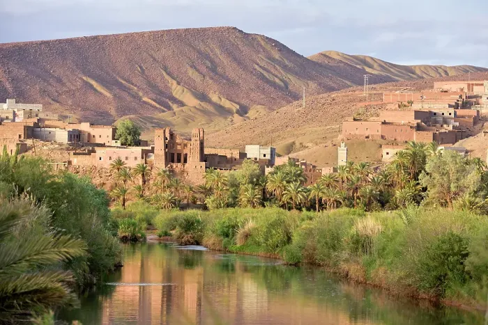 Framed Print : Village of Taliouine on the banks of the River Draa, in the large palm grove at Agdz, Mount Kissane (Jbel Kissane), Draa-Tafilet region, Morocco Framed Print : Village of Taliouine on the banks of the River Draa, in the large palm grove at Agdz, Mount Kissane (Jbel Kissane), Draa-Tafilet region, Morocco
