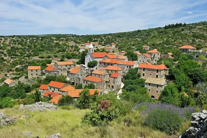 Framed Print : Village of Velo Grablje, Hvar island, Croatia, Southeast Europe Framed Print : Village of Velo Grablje, Hvar island, Croatia, Southeast Europe