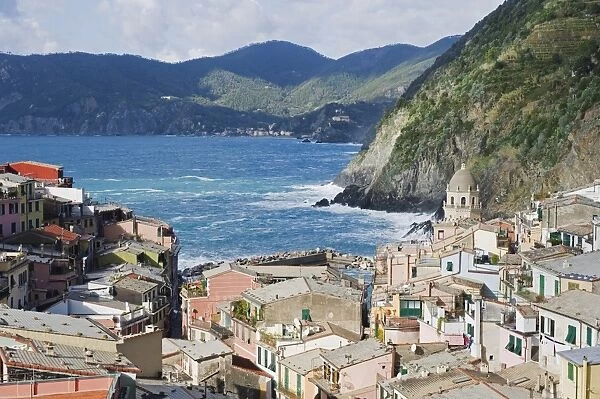 Village of Vernazza, Cinque Terre, UNESCO World Heritage Site, Liguria, Italy, Europe