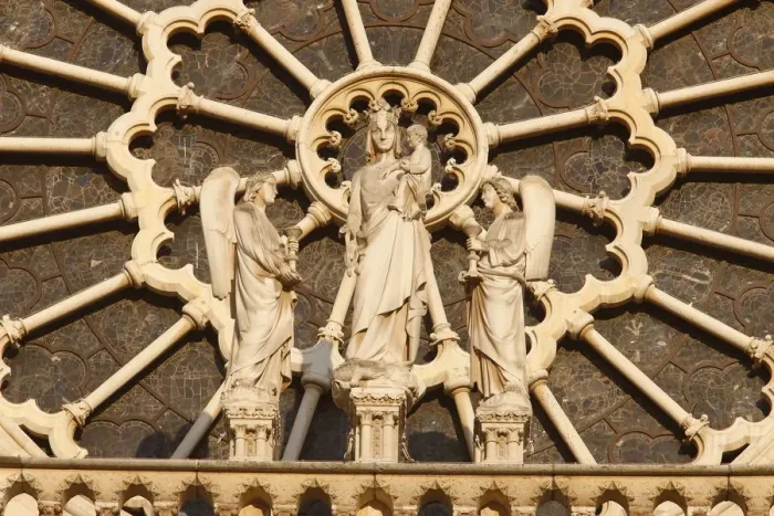 Framed Print : Virgin and Child and angels west front, Notre Dame Cathedral, UNESCO World Heritage Site Framed Print : Virgin and Child and angels west front, Notre Dame Cathedral, UNESCO World Heritage Site