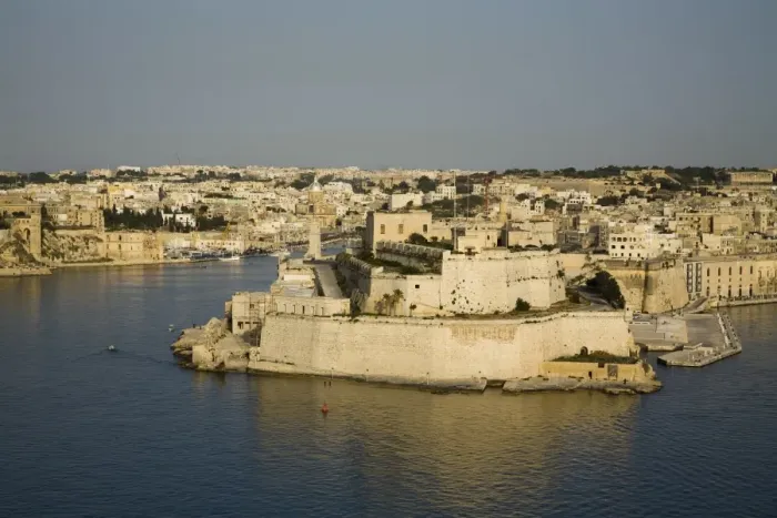 Framed Print : Vittoriosa, harbour in Malta, Mediterranean, Europe Framed Print : Vittoriosa, harbour in Malta, Mediterranean, Europe