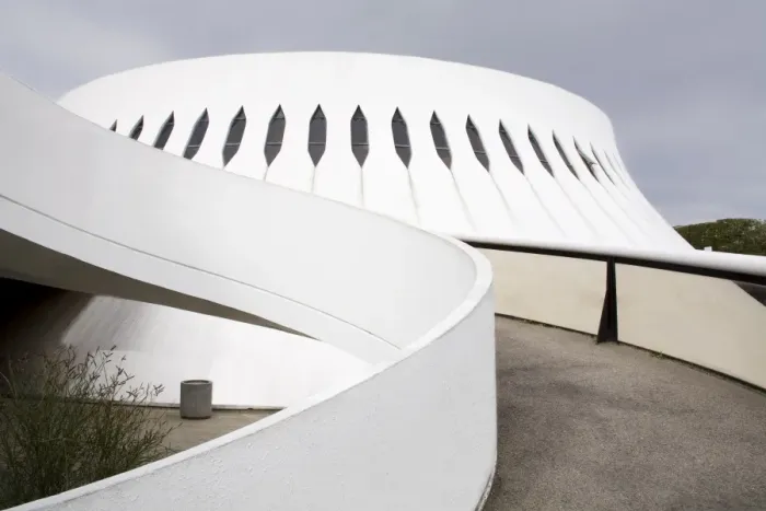 Framed Print : The Volcan Cultural Centre designed by Oscar Niemeyer, Le Havre, Normandy, France, Europe Framed Print : The Volcan Cultural Centre designed by Oscar Niemeyer, Le Havre, Normandy, France, Europe