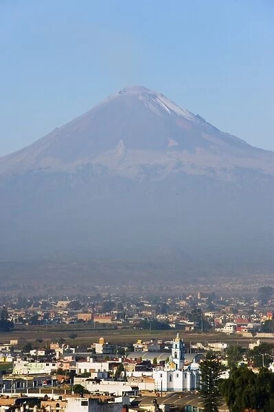 Volcan de Popocatepetl, 5452m, Cholula, Puebla state, Mexico North America