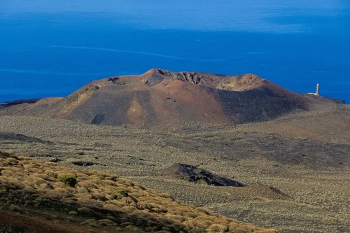 Framed Print : Volcano cone viewed from la Dehesa, with sea beyond, El Hierro, Canary Islands Framed Print : Volcano cone viewed from la Dehesa, with sea beyond, El Hierro, Canary Islands