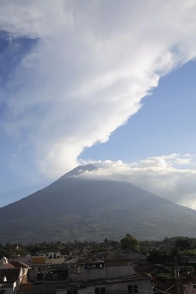 Volcano, Vulcan Agua, Antigua, Guatemala, Central America