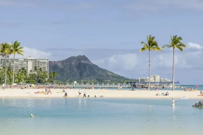 Framed Print : Waikiki Beach and Diamond Head, Waikiki, Honolulu, Oahu, Hawaii, United States of America Framed Print : Waikiki Beach and Diamond Head, Waikiki, Honolulu, Oahu, Hawaii, United States of America