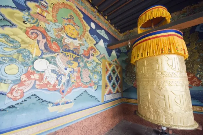 Framed Print : Wall painting and prayer wheel, Punakha Dzong dating from 1637, Punakha, Bhutan, Asia Framed Print : Wall painting and prayer wheel, Punakha Dzong dating from 1637, Punakha, Bhutan, Asia