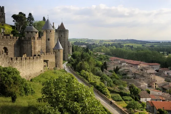Framed Print : Walled and turreted fortress of La Cite, Carcassonne, UNESCO World Heritage Site Framed Print : Walled and turreted fortress of La Cite, Carcassonne, UNESCO World Heritage Site