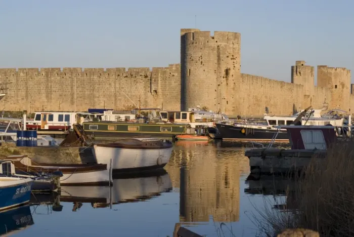 Framed Print : Walls dating from 13th century, Aigues-Mortes, Languedoc, France, Europe Framed Print : Walls dating from 13th century, Aigues-Mortes, Languedoc, France, Europe
