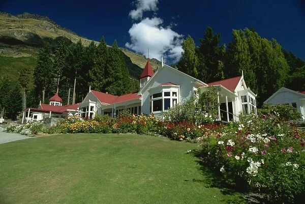 Walter Peak, a famous old sheep station founded in 1860 on the shore of Lake Wakatipu