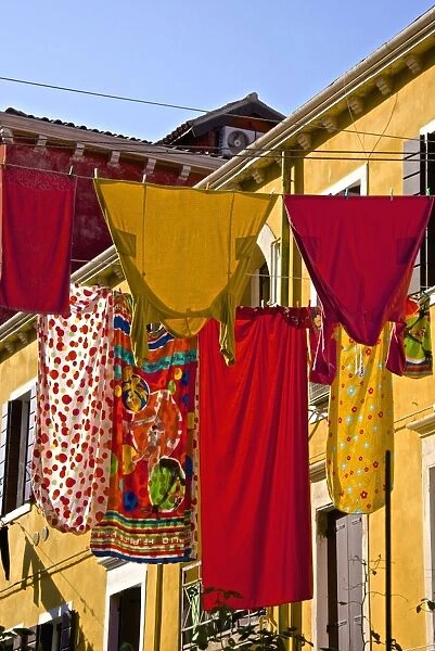 Washing day, laundry drying, Castello, Venice, UNESCO World Heritage Site, Veneto, Italy, Europe