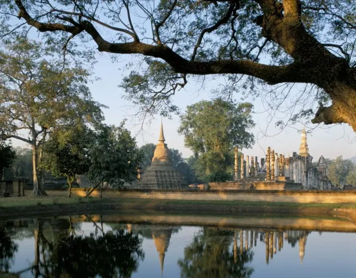 Framed Print : Wat Mahathat Framed Print : Wat Mahathat
