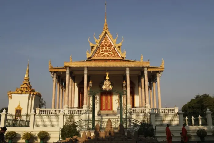 Framed Print : Wat Preah Keo Morakot (Silver Pagoda) (Temple of the Emerald Buddha), Phnom Penh Framed Print : Wat Preah Keo Morakot (Silver Pagoda) (Temple of the Emerald Buddha), Phnom Penh