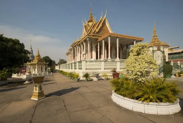 Framed Print : Wat Preah Keo Morakot (Silver Pagoda) (Temple of the Emerald Buddha), Phnom Penh, Cambodia, Indochina, Southeast Asia, Asia Framed Print : Wat Preah Keo Morakot (Silver Pagoda) (Temple of the Emerald Buddha), Phnom Penh, Cambodia, Indochina, Southeast Asia, Asia