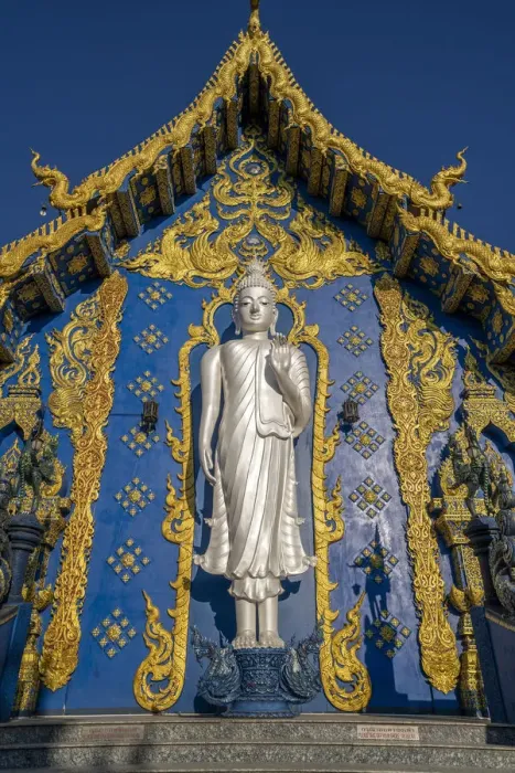 Framed Print : Wat Rong Suea Ten (Blue Temple) in Chiang Rai, Thailand, Southeast Asia, Asia Framed Print : Wat Rong Suea Ten (Blue Temple) in Chiang Rai, Thailand, Southeast Asia, Asia
