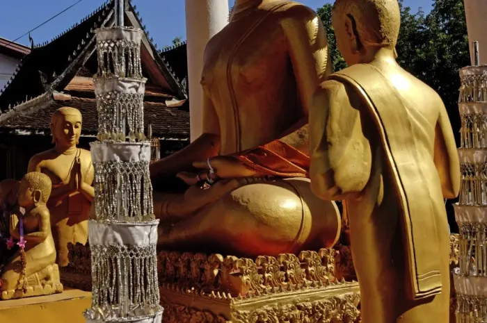 Framed Print : Wat Sisaket, built on the order of Chao Anou, last king of Vientiane, Vientiane Framed Print : Wat Sisaket, built on the order of Chao Anou, last king of Vientiane, Vientiane
