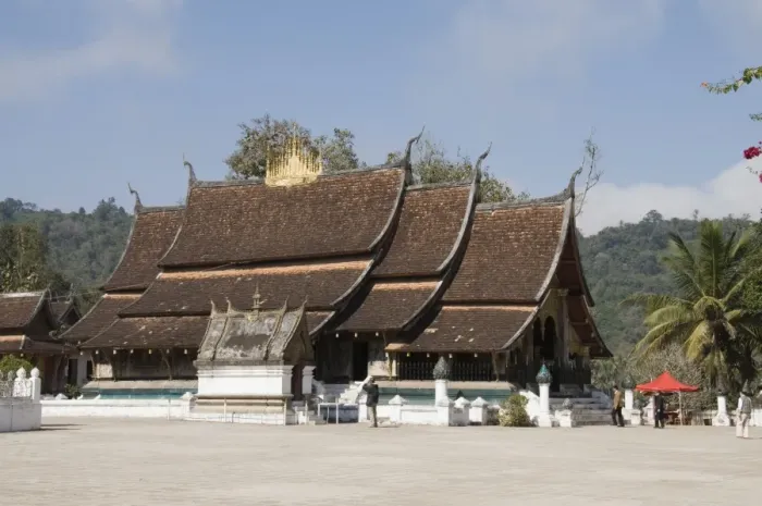 Framed Print : Wat Xieng Thong, Luang Prabang, Laos Framed Print : Wat Xieng Thong, Luang Prabang, Laos