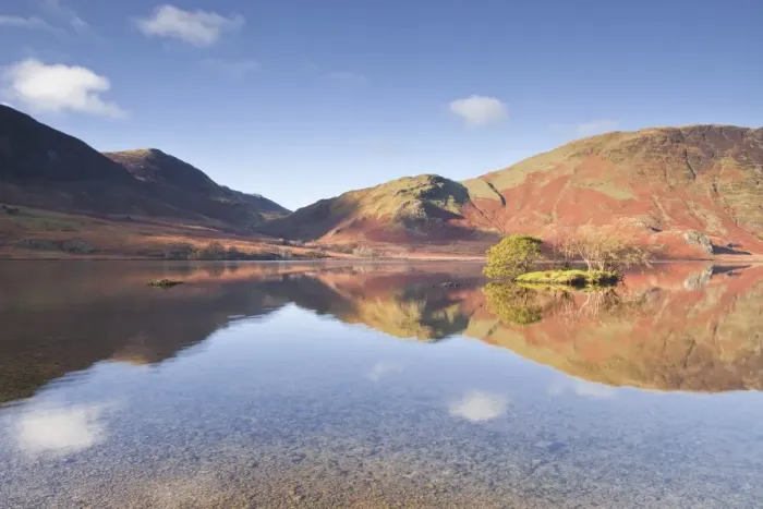 Framed Print : Still water on Crummock Water in the Lake District National Park, Cumbria, England, United Kingdom, Europe Framed Print : Still water on Crummock Water in the Lake District National Park, Cumbria, England, United Kingdom, Europe