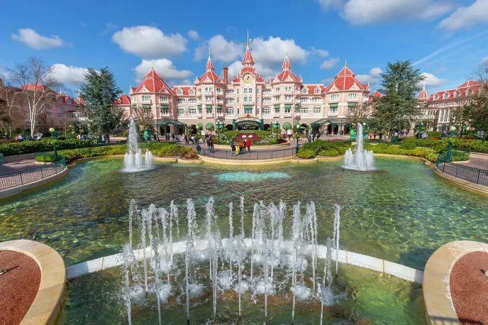 Framed Print : Water feature and entrance to Euro Disneyland, Disneyland Hotel, Paris, France, Europe Framed Print : Water feature and entrance to Euro Disneyland, Disneyland Hotel, Paris, France, Europe