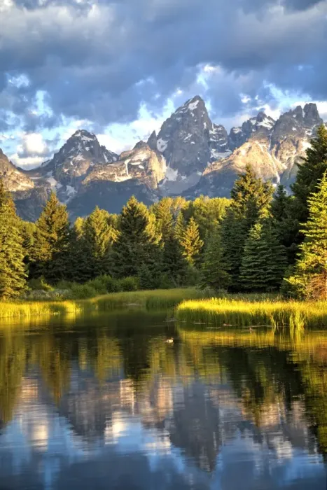 Framed Print : Water reflection of the Teton Range, taken from the end Schwabacher Road, Grand Teton National Park, Wyoming, United States of America, North America Framed Print : Water reflection of the Teton Range, taken from the end Schwabacher Road, Grand Teton National Park, Wyoming, United States of America, North America