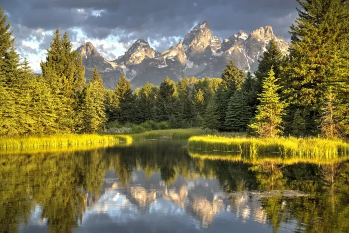Framed Print : Water reflection of the Teton Range, taken from the end Schwabacher Road, Grand Teton National Park, Wyoming, United States of America, North America Framed Print : Water reflection of the Teton Range, taken from the end Schwabacher Road, Grand Teton National Park, Wyoming, United States of America, North America