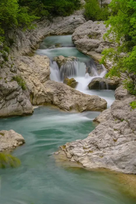 Framed Print : Waterfall on river Burano in summer, Apennines, Marche, Italy, Europe Framed Print : Waterfall on river Burano in summer, Apennines, Marche, Italy, Europe