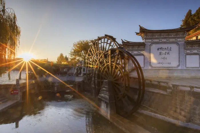 Framed Print : Waterwheels at dawn, Lijiang, UNESCO World Heritage Site, Yunnan, China, Asia Framed Print : Waterwheels at dawn, Lijiang, UNESCO World Heritage Site, Yunnan, China, Asia