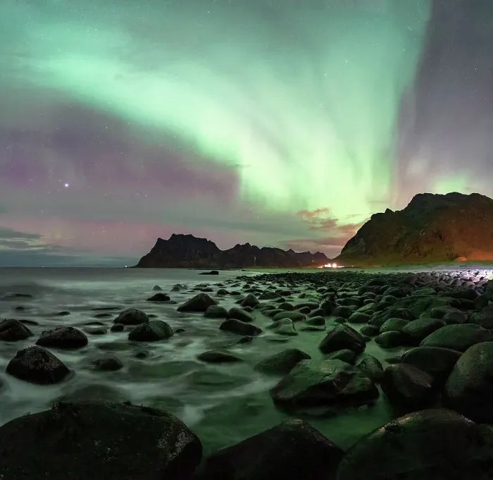 Framed Print : Waves crashing on rocks at Uttakleiv beach under the Aurora Borealis (Northern Lights), Vestvagoy, Lofoten Islands, Nordland, Norway, Scandinavia, Europe Framed Print : Waves crashing on rocks at Uttakleiv beach under the Aurora Borealis (Northern Lights), Vestvagoy, Lofoten Islands, Nordland, Norway, Scandinavia, Europe