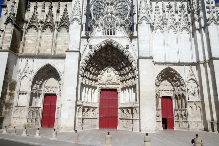 Framed Print : West front of Auxerre Cathedral dedicated to Saint Stephan, Yonne, Burgundy, France Framed Print : West front of Auxerre Cathedral dedicated to Saint Stephan, Yonne, Burgundy, France