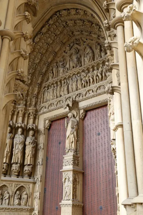 Framed Print : West facade, Metz Cathedral, Metz, Lorraine, France, Europe Framed Print : West facade, Metz Cathedral, Metz, Lorraine, France, Europe